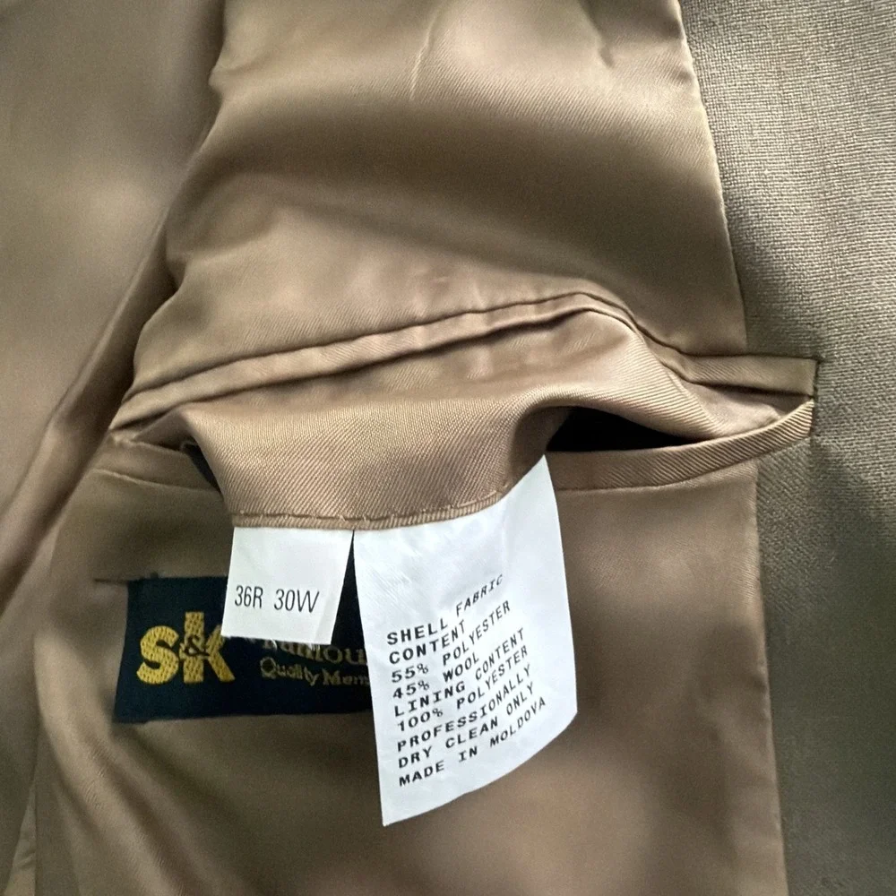 Kilburne & Finch olive green Blazer - men size 36R